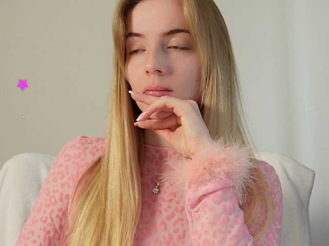 PickBlond webcam