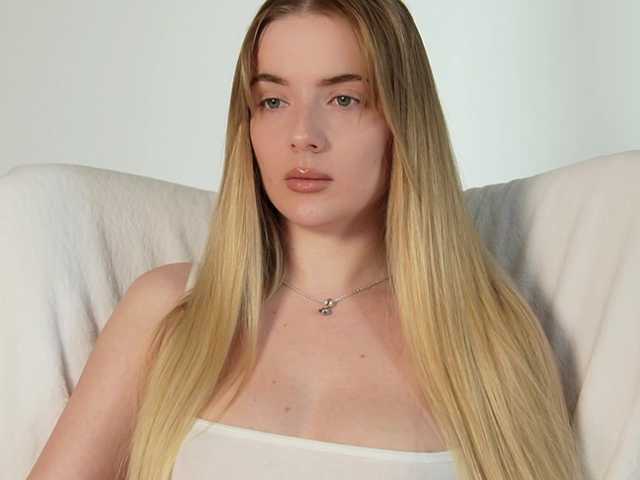 PickBlond webcam