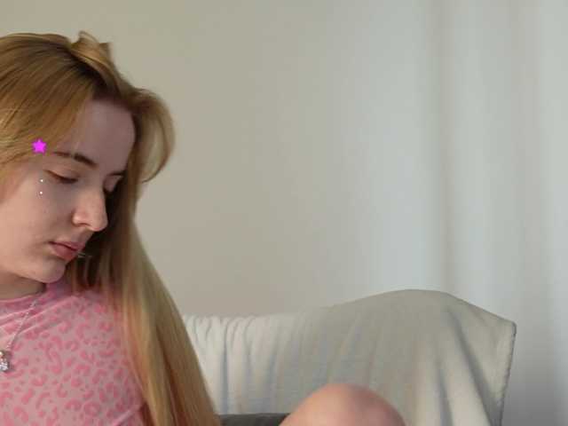 PickBlond webcam