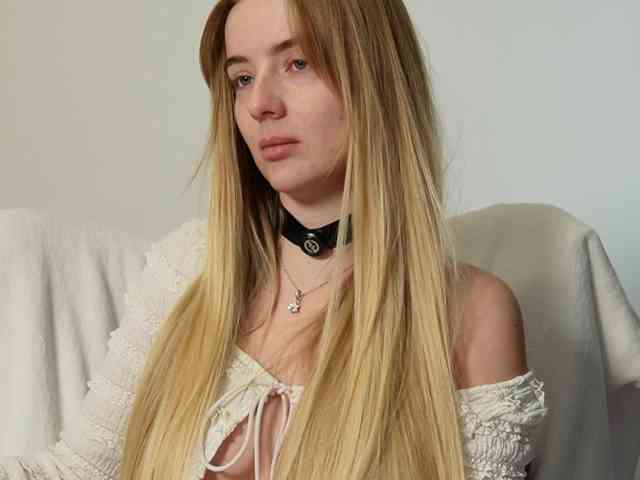 BarbieSize Sex Cam Show