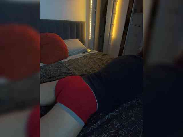 NikolaMil666 webcam