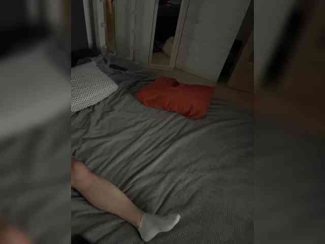 NikolaMil666 webcam