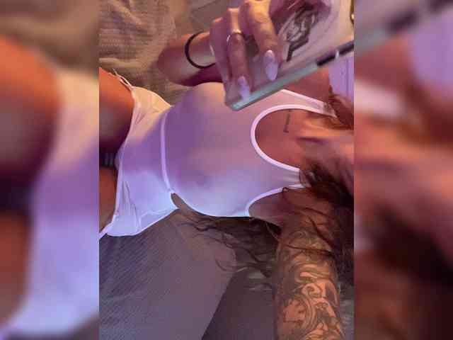 NikolaMil666 webcam