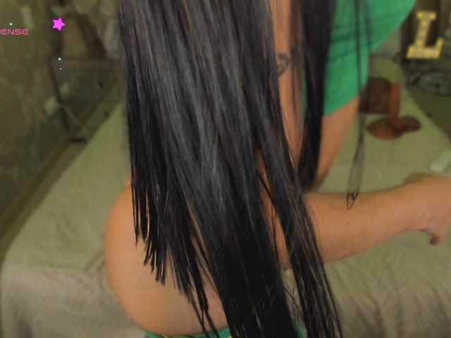 Yosoyalisson live cam on BongaCams