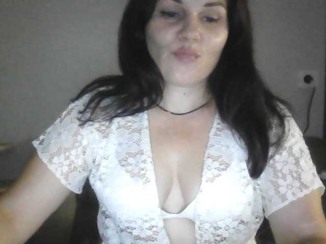 Tanya8 live cam on BongaCams