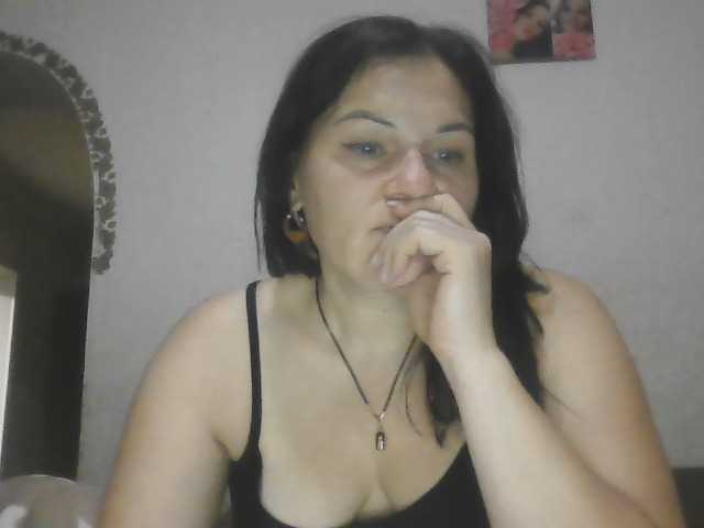 Tanya8 live cam on BongaCams
