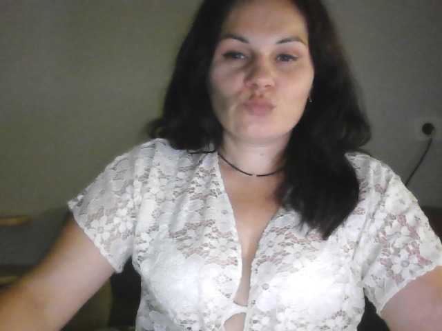 Tanya8 live cam on BongaCams