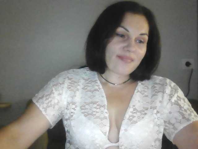 Tanya8 live cam on BongaCams