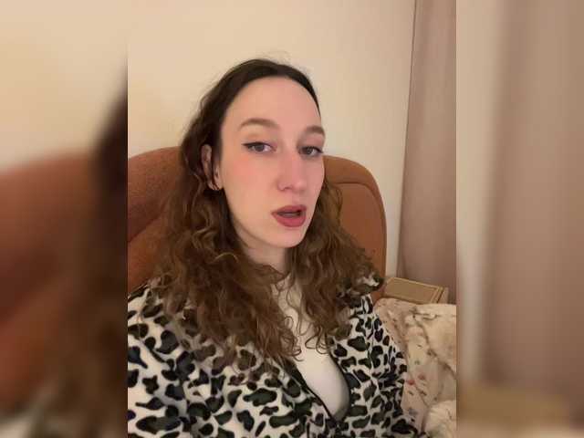 Chikipikin's BongaCams show and profile