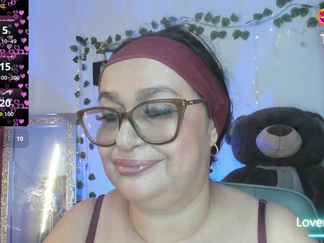 Gianahomi live cam on BongaCams