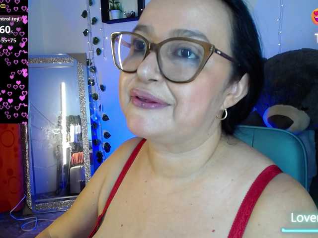 Gianahomi Live Cam on BongaCams