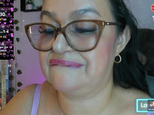 Gianahomi live cam on BongaCams