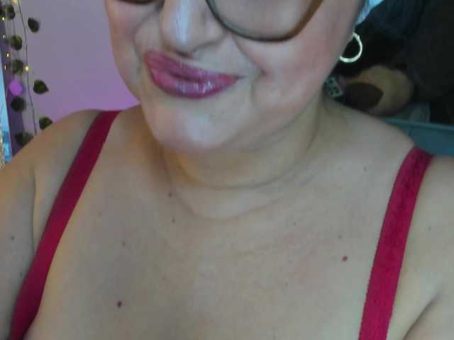 Gianahomi live cam on BongaCams