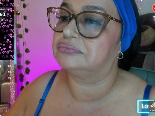 Gianahomi live cam on BongaCams