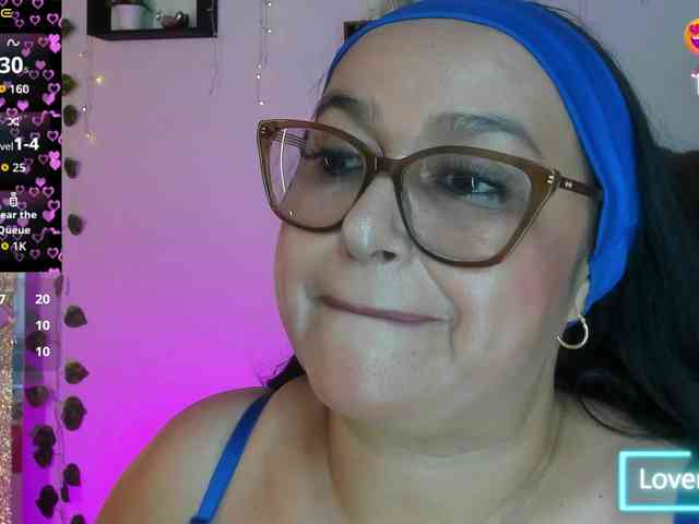 Gianahomi Live Webcam on BongaCams