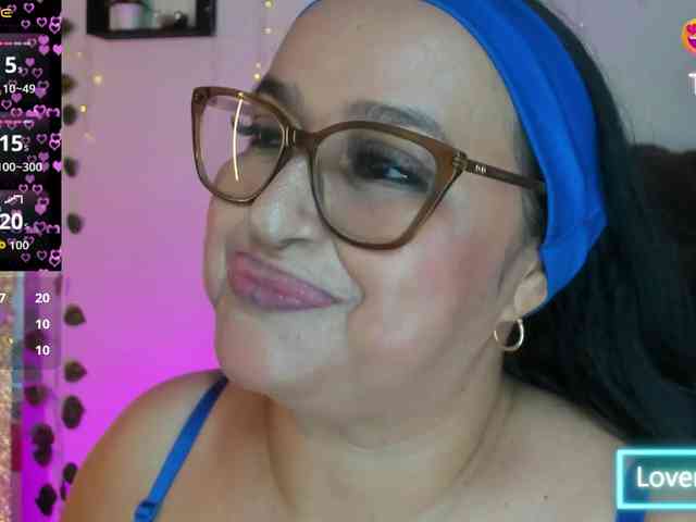 Gianahomi Live Webcam on BongaCams