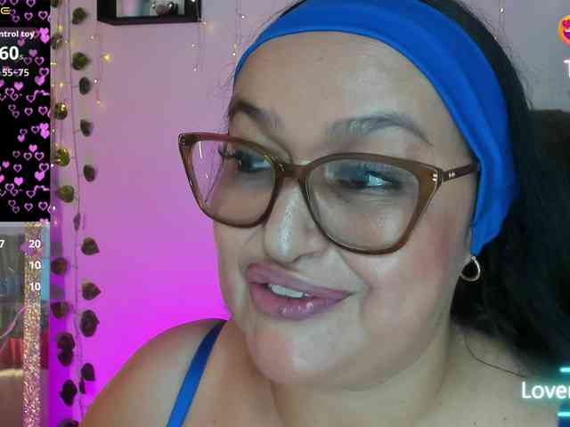 Gianahomi Live Webcam on BongaCams