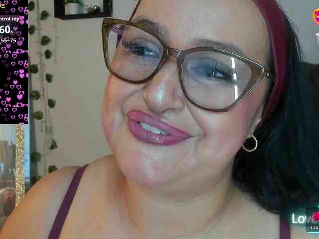 Gianahomi Live Webcam on BongaCams