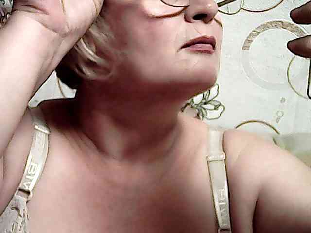 Katia2525 webcam