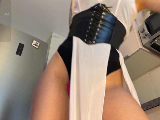 d0nt0uchmy4ss live cam on BongaCams