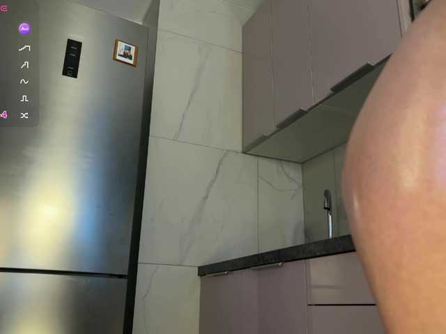 d0nt0uchmy4ss live cam on BongaCams
