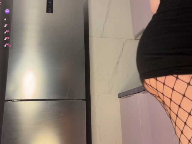 d0nt0uchmy4ss live cam on BongaCams