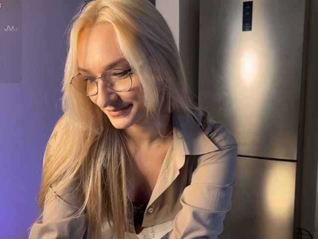 d0nt0uchmy4ss live cam on BongaCams