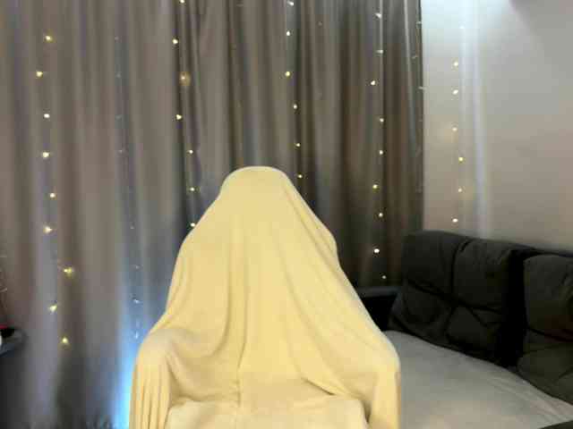 d0nt0uchmy4ss webcam