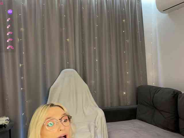 d0nt0uchmy4ss webcam