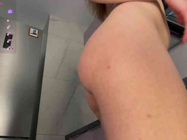 d0nt0uchmy4ss Sex Cam Show