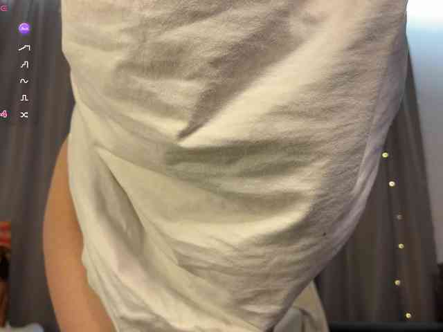 d0nt0uchmy4ss webcam