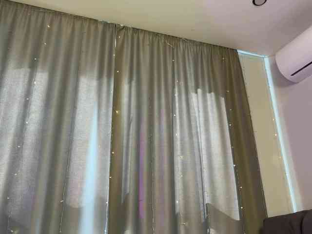 d0nt0uchmy4ss webcam