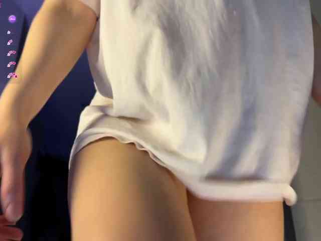d0nt0uchmy4ss webcam