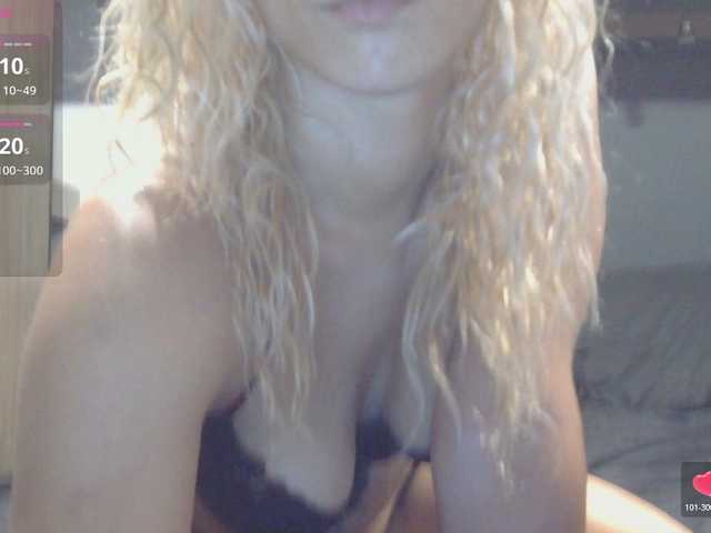 DarcieBerardino live cam preview