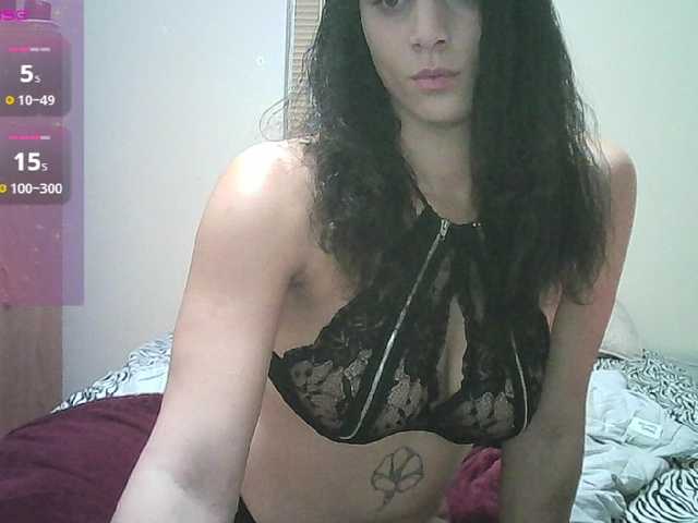DarcieRoselli live cam