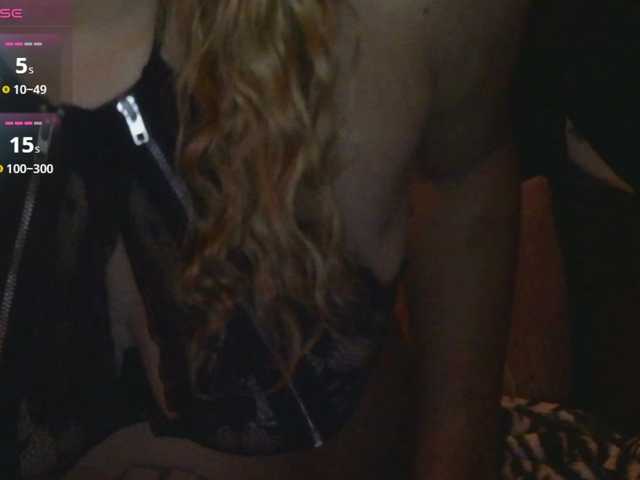 DarcieRoselli live cam on UnifiedCams