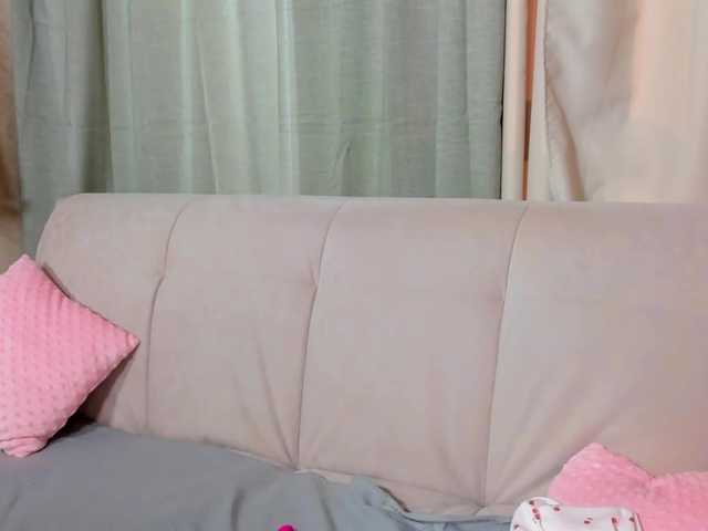 Amelia-skyy live cam on BongaCams