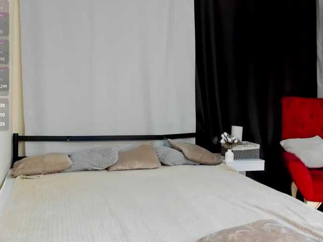 Amelia-skyy live cam on BongaCams