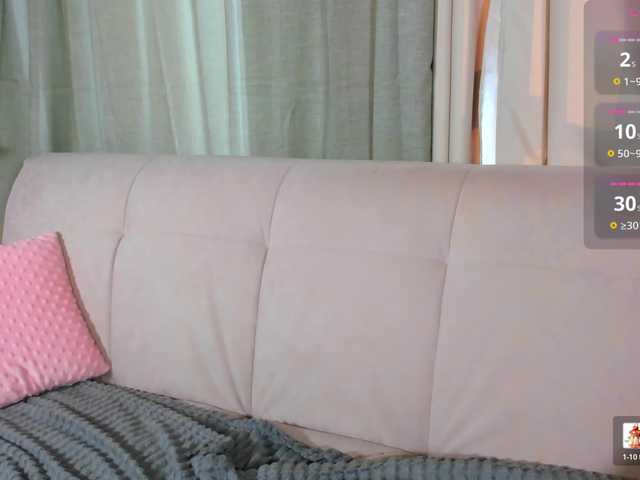 Amelia-skyy live cam on BongaCams