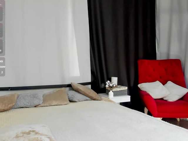Amelia-skyy, live now on BongaCams