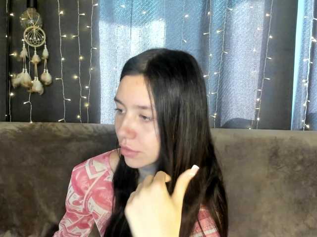 Amelia-skyy live cam on BongaCams