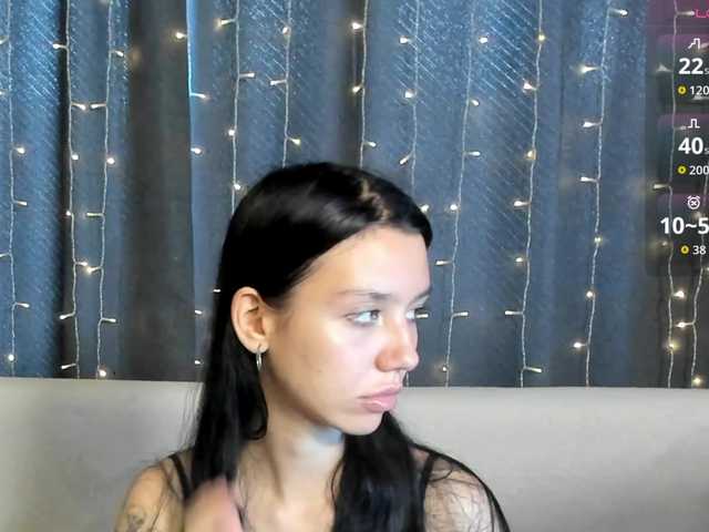 Amelia-skyy live webcam show
