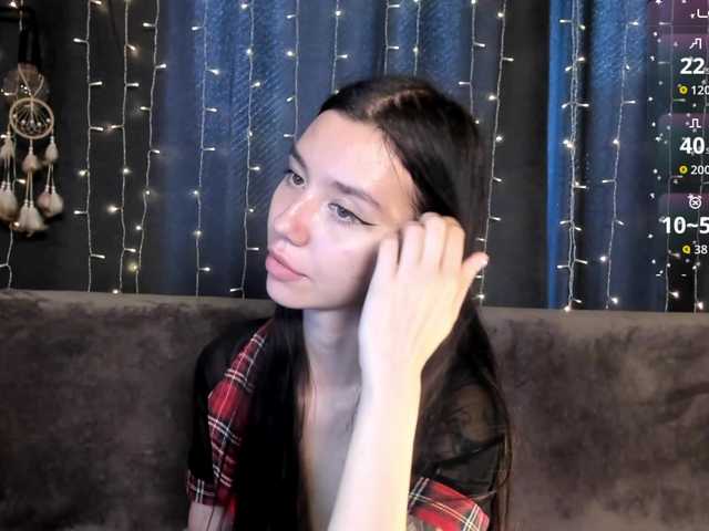 Amelia-skyy live cam on BongaCams