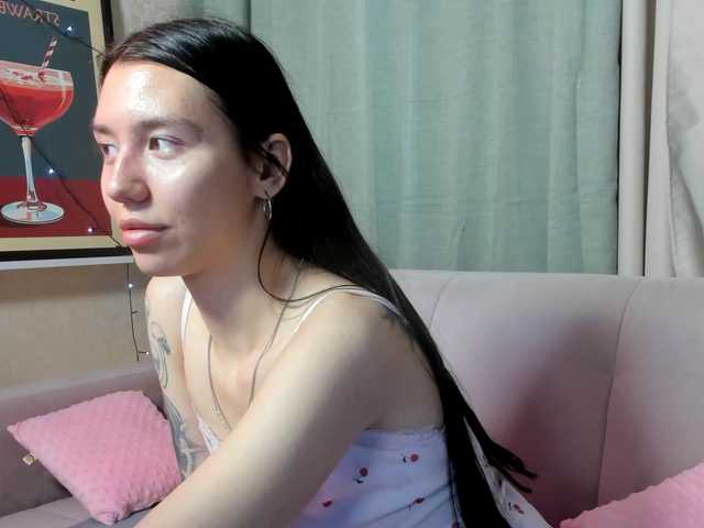 Amelia-skyy live cam on BongaCams