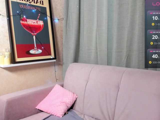 Amelia-skyy live cam on BongaCams