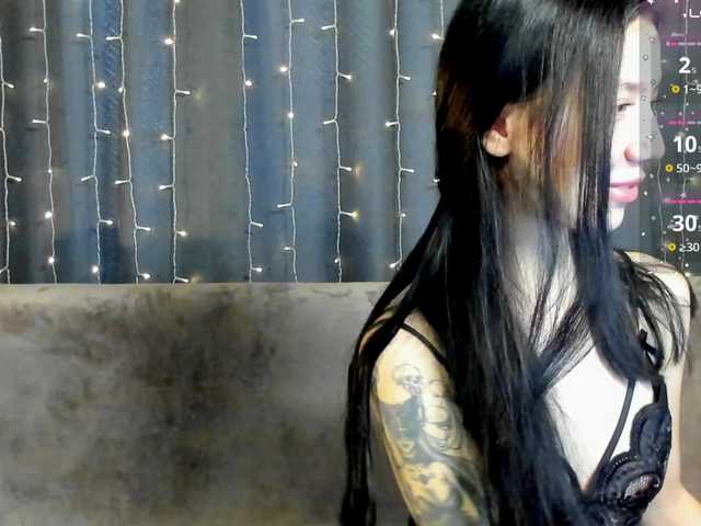 Amelia-skyy live webcam show