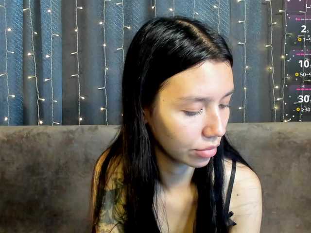 Amelia-skyy live webcam show