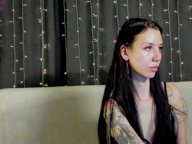 Amelia-skyy live cam on BongaCams