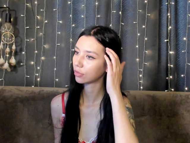 Amelia-skyy live cam on BongaCams