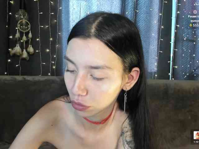 Amelia-skyy webcam